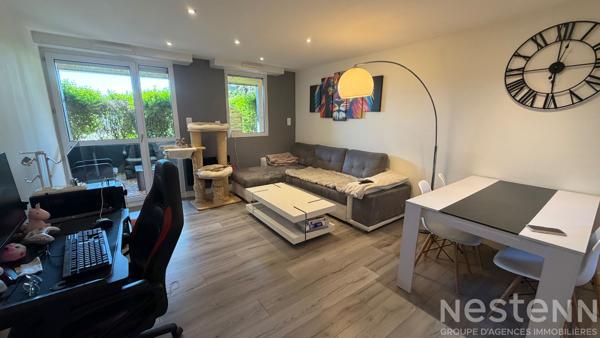 QUIBERON - Appartement rénové de 60 m² avec 1 chambre et garage situé dans le centre-ville