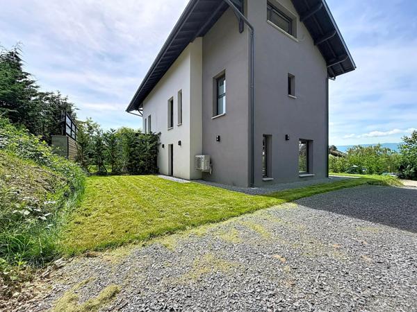 CHENS-SUR-LÉMAN – Maison jumelée type T4, magnifique vue lac, calme absolu