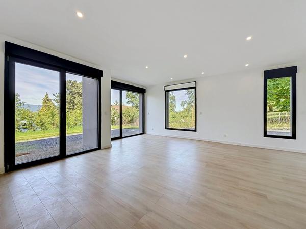 CHENS-SUR-LÉMAN – Maison jumelée type T4, magnifique vue lac, calme absolu