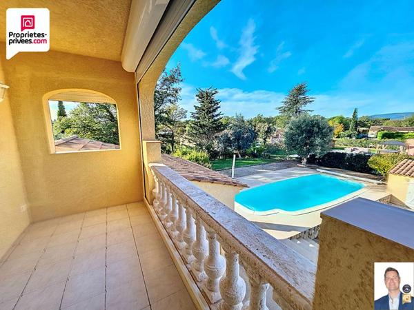 Villa  5 pièces 4 chambres avec pîscine et garage sur terrain de 1500 m2