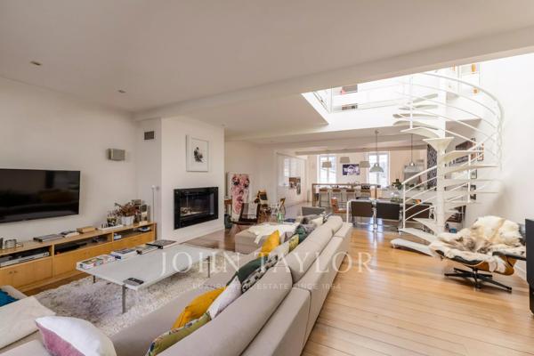 Maison esprit loft avec garage XXL – Quartier Nansouty, Bordeaux