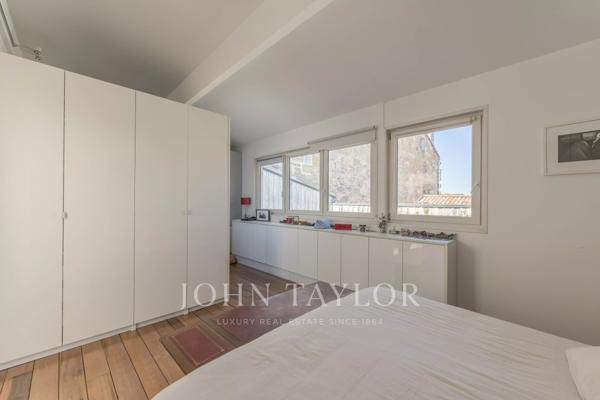 Maison esprit loft avec garage XXL – Quartier Nansouty, Bordeaux