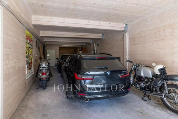 Maison esprit loft avec garage XXL – Quartier Nansouty, Bordeaux