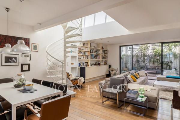 Maison esprit loft avec garage XXL – Quartier Nansouty, Bordeaux