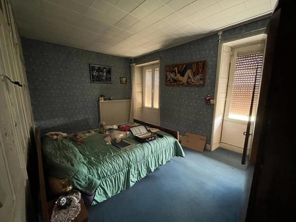 Vente Maison de village 10 pièces 287 m2 à Neuilly-l'Évêque