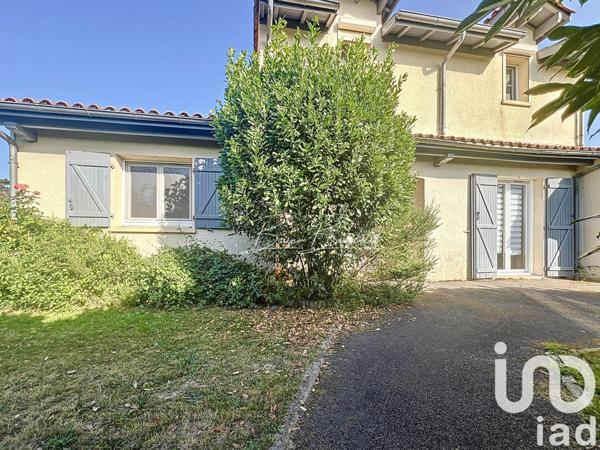 Maison à vendre 5 pièces 125 m² Saint-Caprais-de-Bordeaux