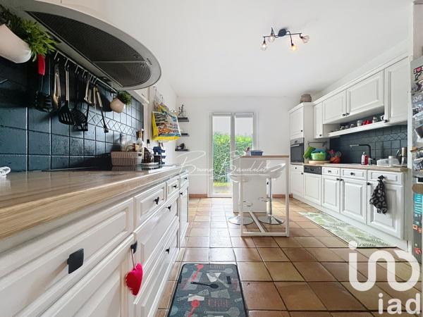 Maison à vendre 5 pièces 125 m² Saint-Caprais-de-Bordeaux