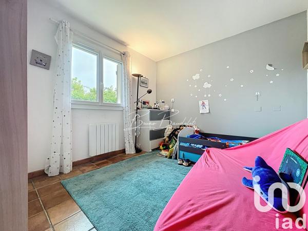 Maison à vendre 5 pièces 125 m² Saint-Caprais-de-Bordeaux