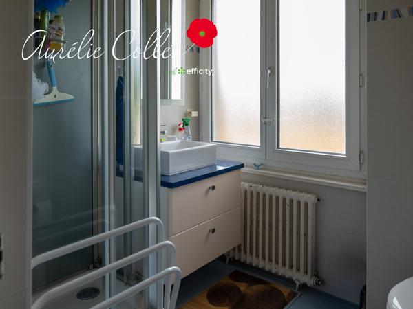 Maison
         6 pièces
        - 130 m² Exclusivité 472 500 € *