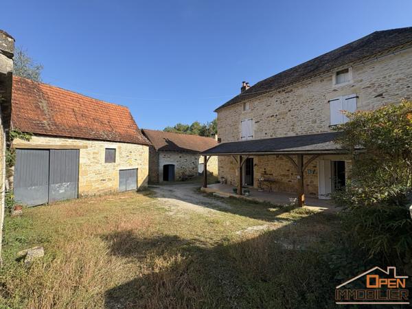 Maison 6 pièces à vendre à Saint-Julien-de-Lampon