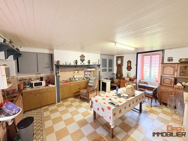 Maison 6 pièces à vendre à Saint-Julien-de-Lampon
