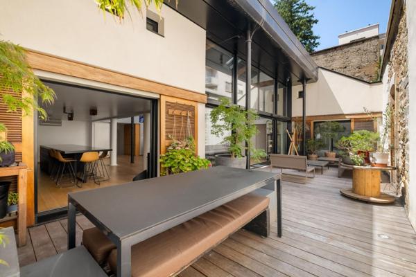 Loft familial avec patio au coeur de Foch