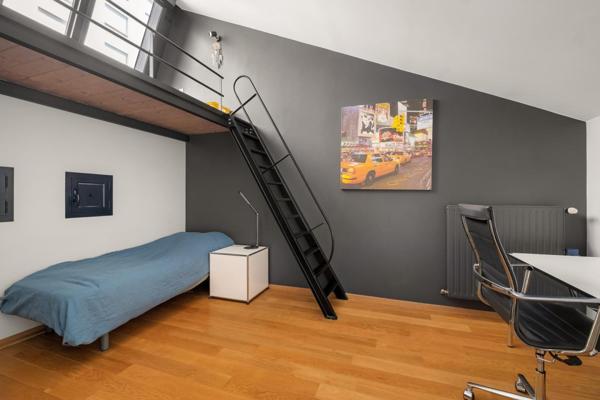 Loft familial avec patio au coeur de Foch
