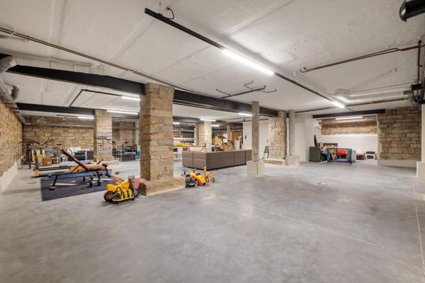 Loft familial avec patio au coeur de Foch