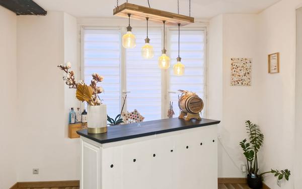 Maison à vendre    5 pièces •  Jouy-le-Potier