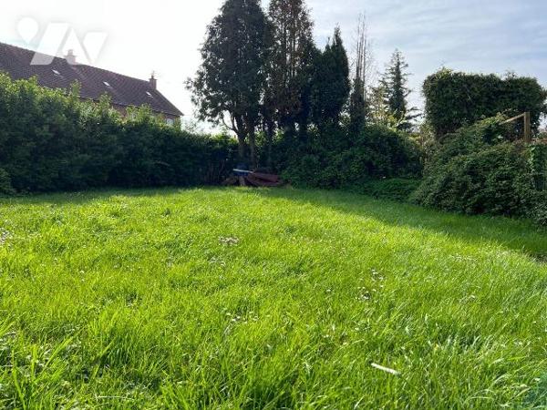 Maison à vendre à MERVILLE, dans le département du Nord (59)

Maison de bonne construction av...