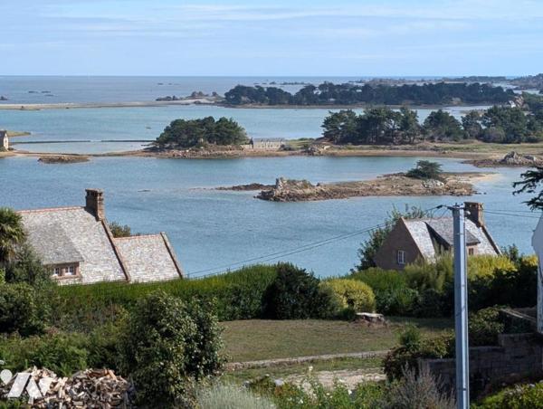 PROPRIÉTÉ D’EXCEPTION AVEC VUE MER – PORT-BLANC