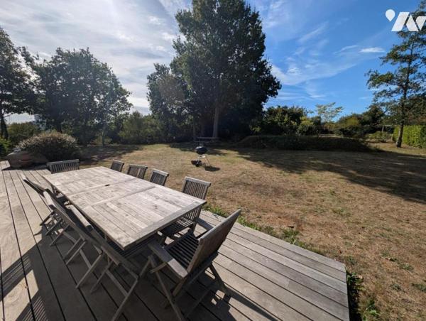 PROPRIÉTÉ D’EXCEPTION AVEC VUE MER – PORT-BLANC