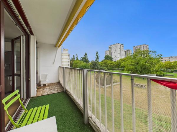 Nouveauté - 2 pièces de 67 m² - Balcon - DPE C - 10 min métro Ligne 14