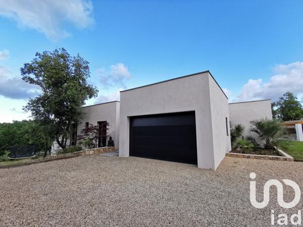 Demeure 8 pièces de 230 m² à Montauroux (83440)