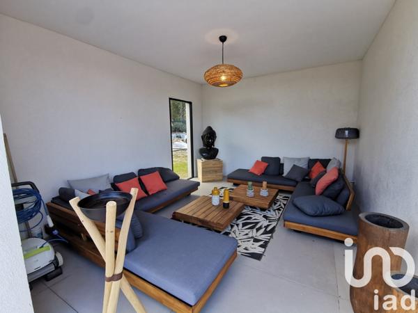 Demeure 8 pièces de 230 m² à Montauroux (83440)