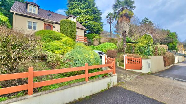 MAISON 7 PIÈCES 132 M² À ATHIS-MONS, JARDIN ET SOUS-SOL TOTAL