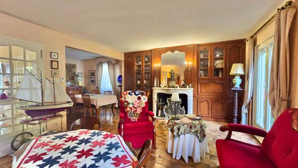 MAISON 7 PIÈCES 132 M² À ATHIS-MONS, JARDIN ET SOUS-SOL TOTAL