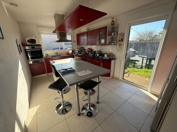 Maison  5 pièce(s)  3 chambre(s)  139 m²