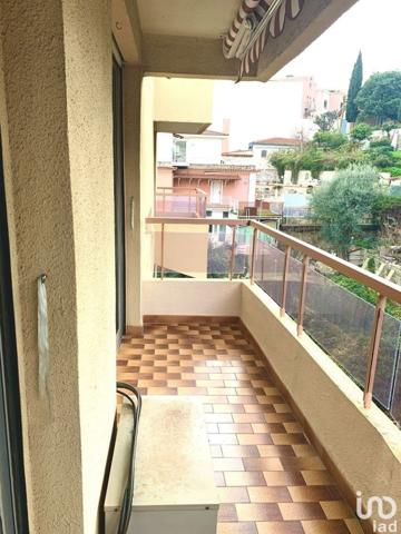 Appartement 2 pièces de 46 m² à Roquebrune-Cap-Martin (06190)