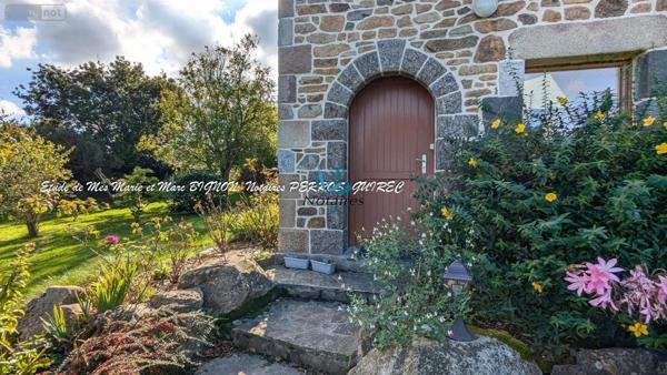 Maison individuelle à vendre à Kermaria-Sulard dans les Côtes-d'Armor (22450), ref : VM340-22093