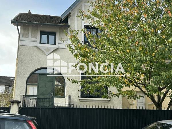 Location Maison 5 pièces 86.1 m² - Fresnes 94260