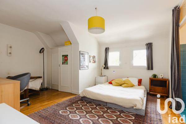 Maison à vendre 8 pièces 246 m² Cesson-Sévigné