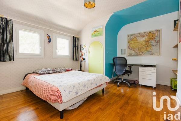 Maison à vendre 8 pièces 246 m² Cesson-Sévigné