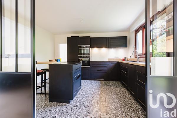 Maison à vendre 8 pièces 246 m² Cesson-Sévigné