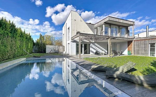 Maison à vendre    5 pièces •  Truchtersheim