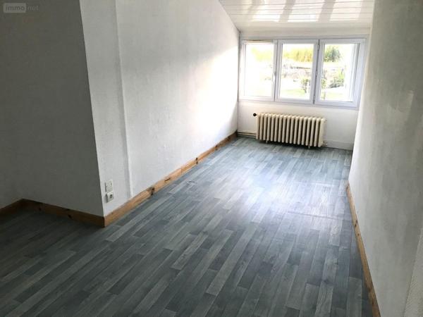 Maison de ville à vendre à Bonnétable dans la Sarthe (72110), ref : 079/2005