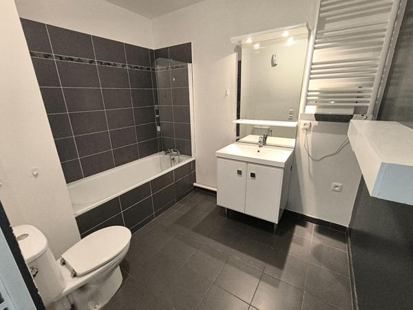 VIGNEUX SUR SEINE Appartement