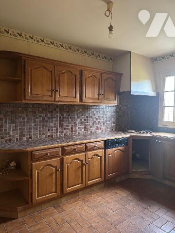 L'Etude de Maître Céline YVER-FOURQUEMIN, Notaire à ARGENTAN (Orne), vous propose :