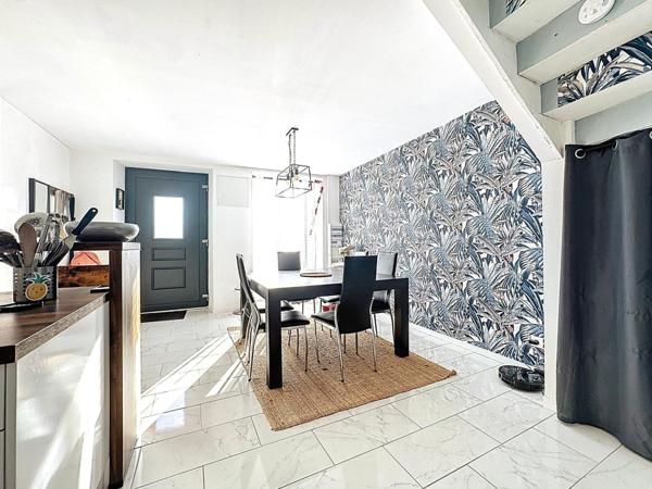 Maison à LE TRONCHET, 35540 - 7 pièces 135m²