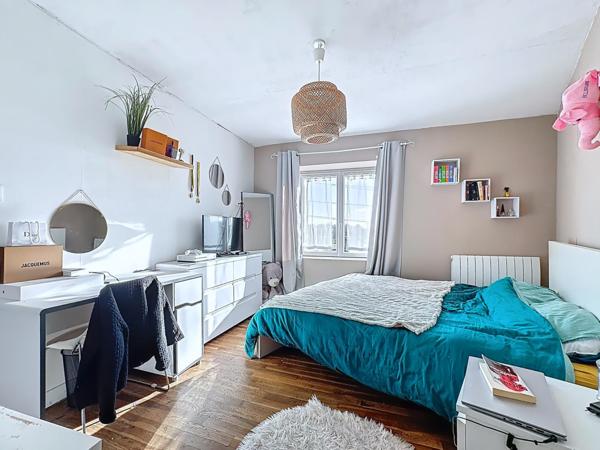 Maison à LE TRONCHET, 35540 - 7 pièces 135m²