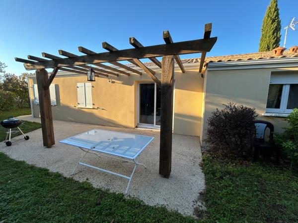 Maison  5 pièce(s)  3 chambre(s)  88 m²