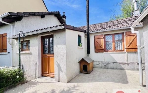 Maison à vendre    3 pièces •  Roissy-en-Brie