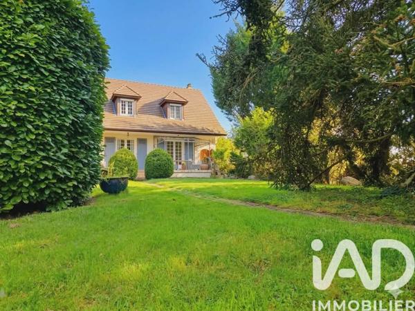 Maison à vendre 5 pièces 209 m² Saint-Romain-le-Puy
