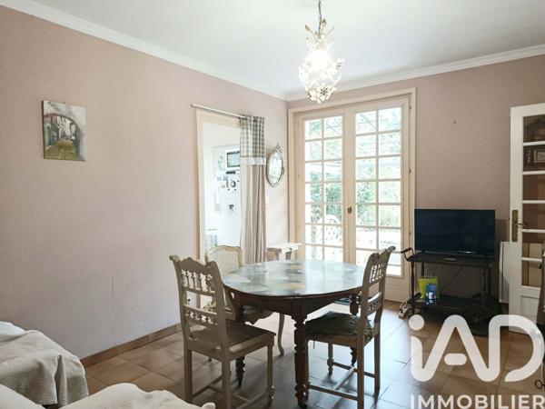 Maison à vendre 5 pièces 209 m² Saint-Romain-le-Puy