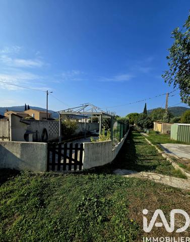 Maison à vendre 6 pièces 150 m² Cuges-les-Pins