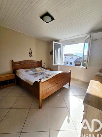 Maison à vendre 6 pièces 150 m² Cuges-les-Pins