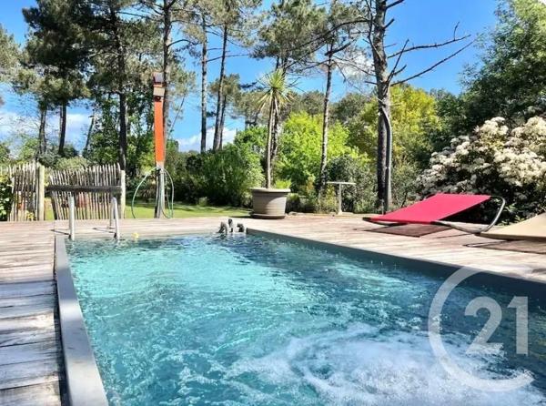 Maison à vendre  11 pièces - 207,74 m 2   ARCACHON  - 33