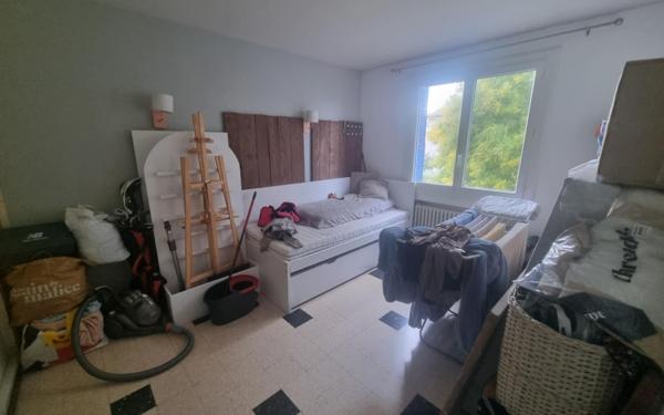 Maison à vendre    5 pièces •  Montfavet - Avignon