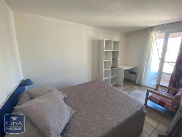 Appartement à louer 1 pièce 33.19m² Nîmes (30000)