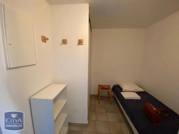 Appartement à louer 1 pièce 33.19m² Nîmes (30000)